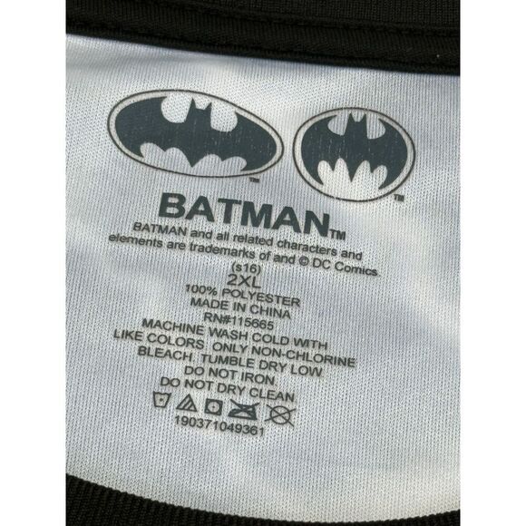 Batman Shirt Mens 2XL Black Blue Graphic DC Comics Superhero Tee Lightning Bats - Picture 4 of 7